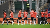 Illustration : "Mercato Lorient : Une première signature onéreuse se profile pour le retour dans l'élite !"