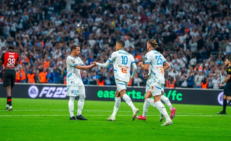 Illustration : "Mercato OM : Un départ à la surprise générale en passe de bousculer les plans de Longoria ? "