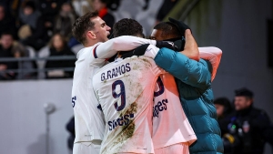 Illustration : Mercato PSG : Paris cible un défenseur, mais le dossier se complique