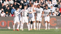 Illustration : "Mercato Rennes : Une priorité estivale fixée par Beye pour renforcer l'entrejeu rennais !"
