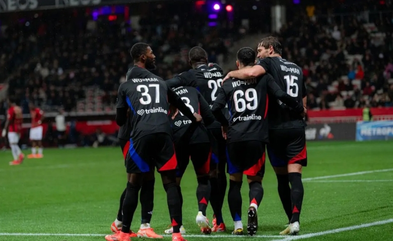 Illustration : "Mercato OL : Encore un expérimenté lyonnais poussé vers la sortie après Lacazette "