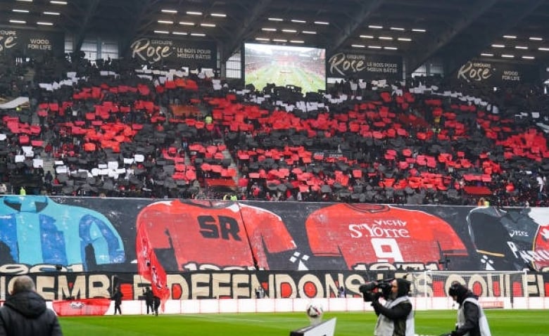 Illustration : "Mercato Rennes : Une pluie de départs programmée par Désiré au cœur de l'été "