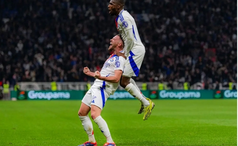 Illustration : "Mercato OL : Chelsea donne son verdict pour Malick Fofana "