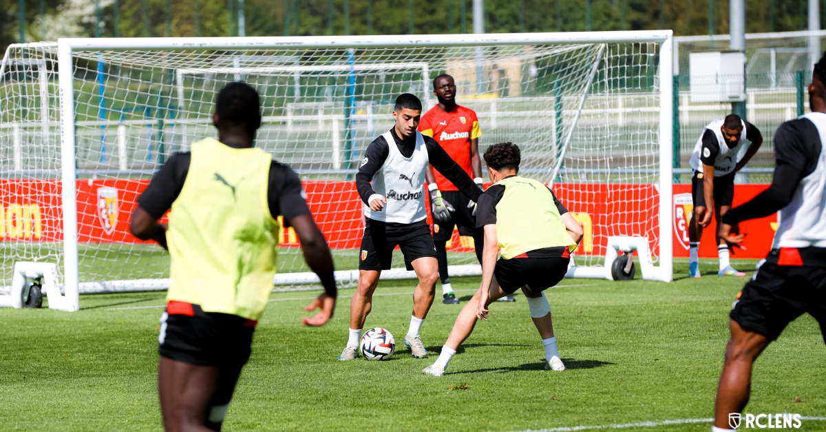 Mercato Lens : Un premier coup dur pour Sage sur le marché des transferts