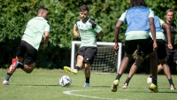Illustration : "Mercato FC Nantes : Prêt validé, un joueur clé reste dans l’effectif"