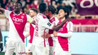 Illustration : "Mercato Monaco : Une piste concurrentielle activée en Premier League sur un poste inattendu"