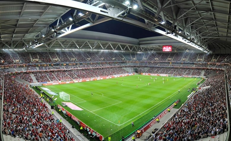 Illustration : "Mercato LOSC : un renfort scandinave en approche pour le couloir gauche"