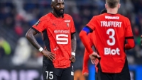 Illustration : "Mercato Rennes : Un départ express suscite d'immenses regrets chez les supporters"
