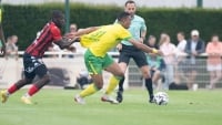 Illustration : "Mercato Nantes : Un départ précipité déjà source de regrets pour les supporters ?"