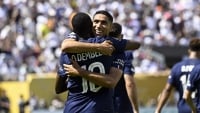 Illustration : "Mercato PSG : Deux clubs fortunés d'Angleterre jouent les troubles-fêtes sur un dossier épineux "