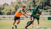 Illustration : "ASSE : Un engouement surprenant se dessine à Geoffroy-Guichard malgré la descente en L2"
