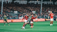 Illustration : "Mercato LOSC : Une cinquième recrue estivale enrôlée pour étoffer la défense de Genesio !"