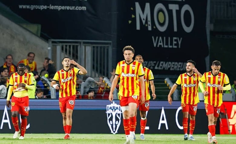 Illustration : "Mercato Lens : Un départ express à l'étude pour une belle révélation de la fin de saison dernière"