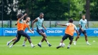 Illustration : "Mercato OM : Deux pistes très coûteuses activées après Aubameyang et Paixao !"