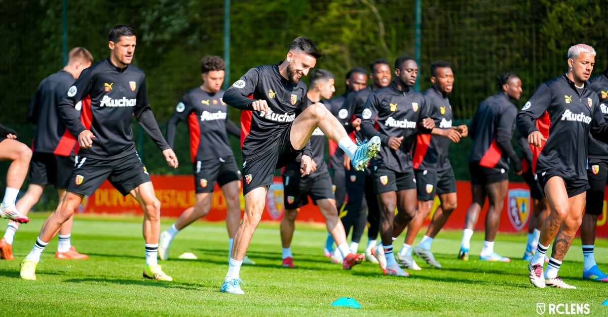 Mercato RC Lens : Un défenseur central fait ses valises vers le Portugal