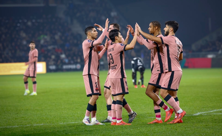 Illustration : "Mercato PSG : Une grosse valeur marchande du club fait l'objet d'un intérêt en Premier League !"
