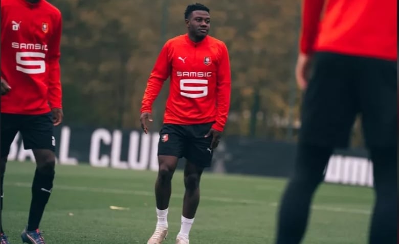 Illustration : "Mercato Rennes : Encore un départ orchestré par Désiré avant le choc face à l'OM"