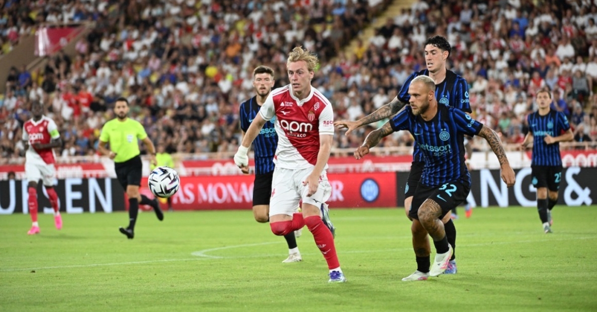 AS Monaco : Les Monégasques craquent malgré leur supériorité numérique