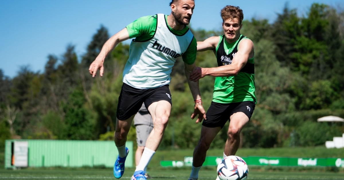 Mercato ASSE : Un attaquant pose ses valises avant le deuxième match de ligue 2