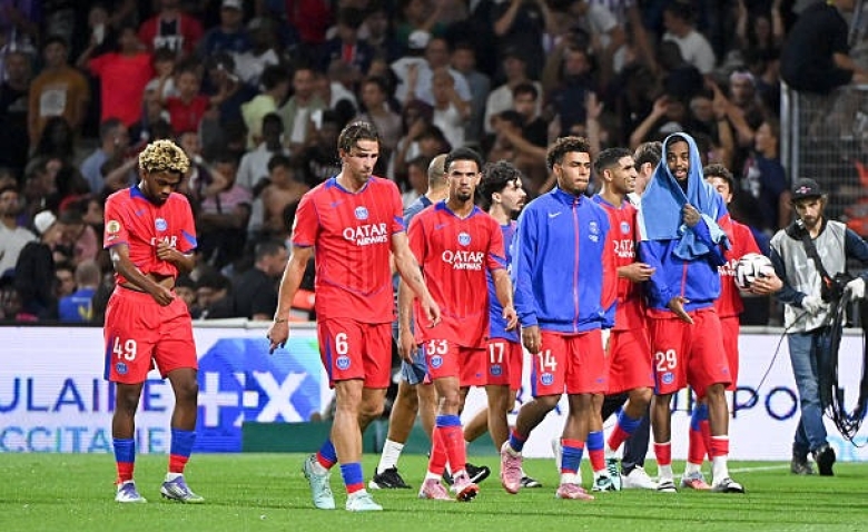Illustration : "Mercato PSG : Les négociations tombent à l'eau pour un gros casse-tête parisien"