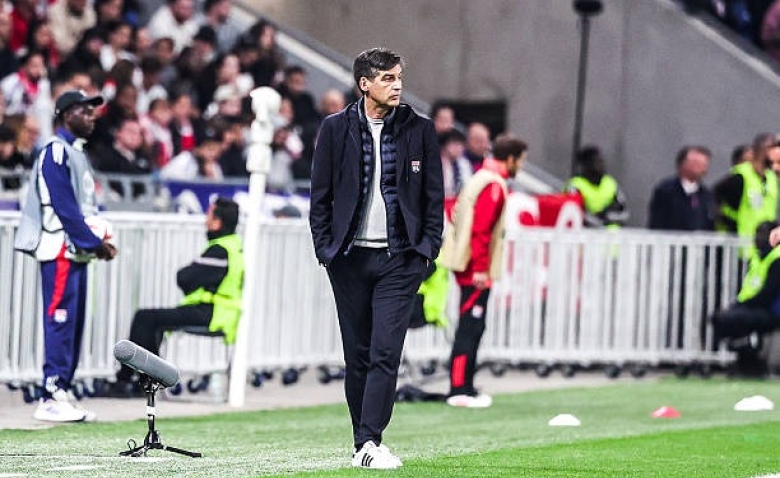 Illustration : "Mercato OL : Un recrutement offensif des Gones pas à la hauteur des attentes ?"