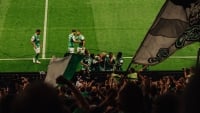 Illustration : "Mercato ASSE : les Verts tiennent bon et refusent une offre record venue de l’étranger"