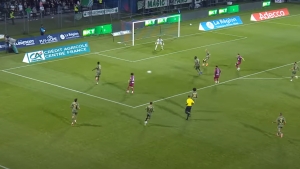 Illustration : Clermont - ASSE (1-2) : le r&eacute;sum&eacute; et les buts en vid&eacute;o - Ligue 2 25/26 (J5)