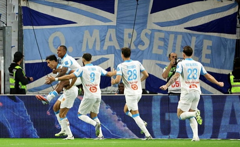 Illustration : "Marseille - PSG (1-0) : le résumé et le but en vidéo - Ligue 1 202 2026 (J5)"