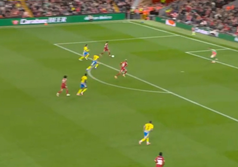 Illustration : [video] le but et carton rouge d'Ekitike pour Liverpool contre Southampton !