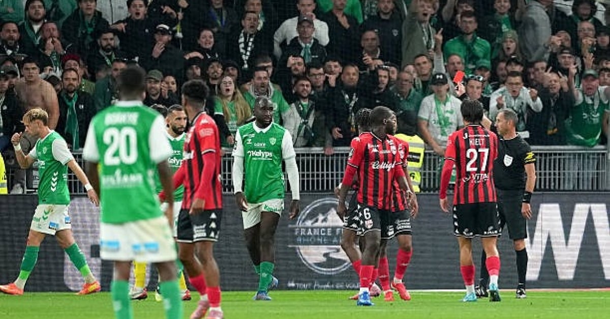 ASSE : Horneland secoue un Vert coupable après la défaite contre Guingamp