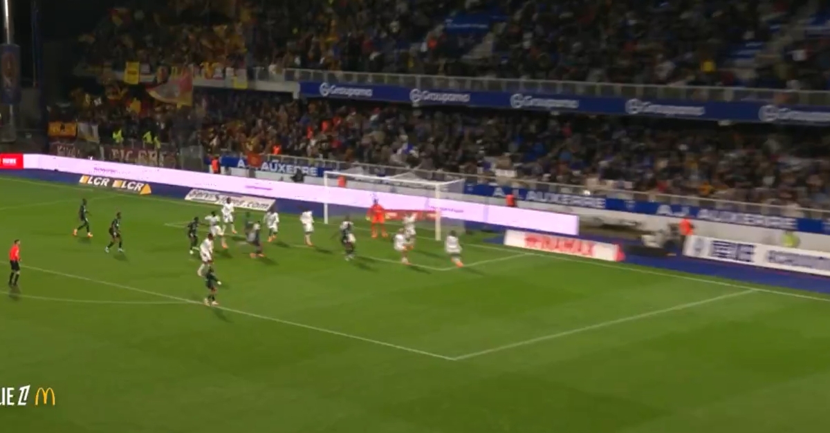 [video] le but de Sima pour Lens contre Auxerre (J7)