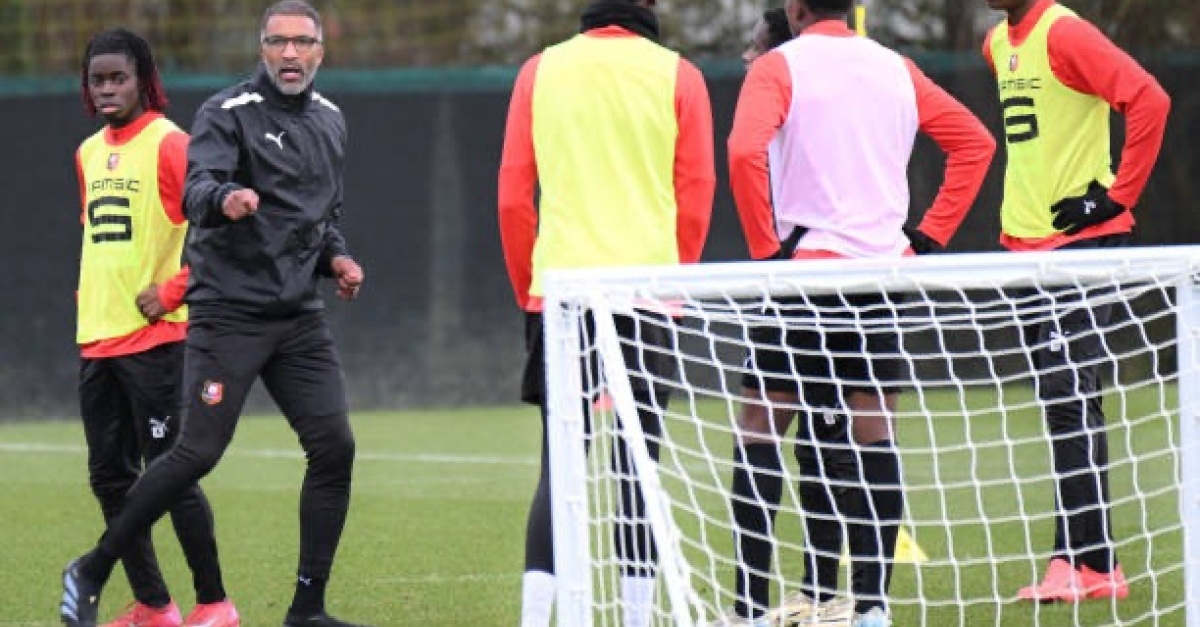 Stade Rennais : De nouvelles tensions internes placent Beye en gros danger