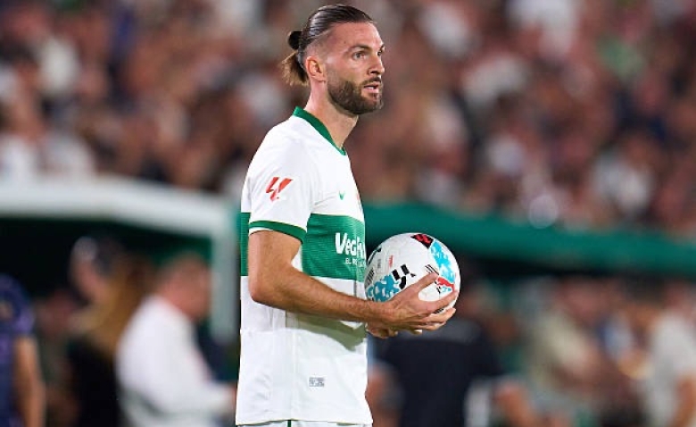 Illustration : "Mercato ASSE : Un ex-Vert revient en détails sur son départ inattendu "