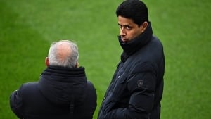Illustration : Mercato PSG : De grandes négociations prolongées pour la signature d'un ailier prometteur 