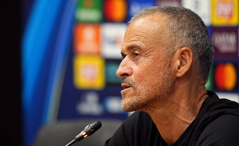 Illustration : "PSG : l'entraîneur assume ses choix après un nul frustrant "