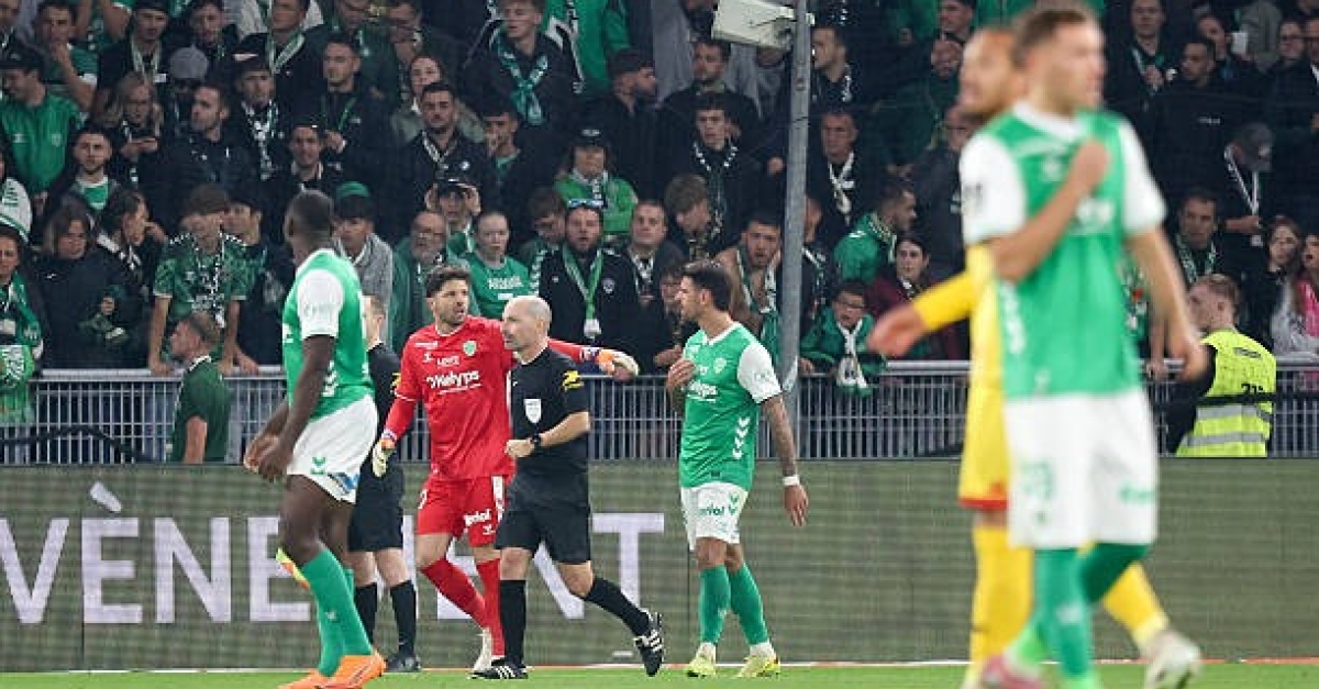 ASSE : Un Vert tape du poing sur la table après la défaite cuisante contre Le Mans