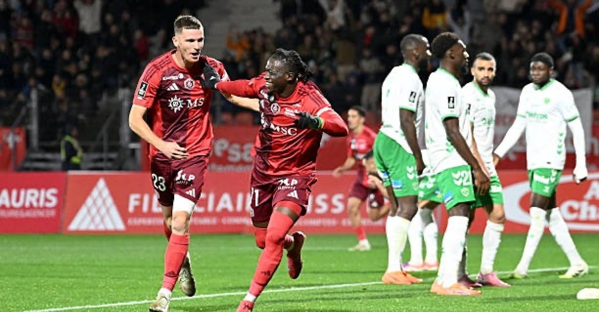 ASSE : Une raclée à Annecy déjà synonyme de crise à Saint-Etienne ?