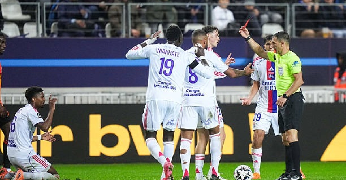 Ligue 1 : L'égalisation complètement folle du Paris FC face à l'OL ! (3-3) - Vidéo
