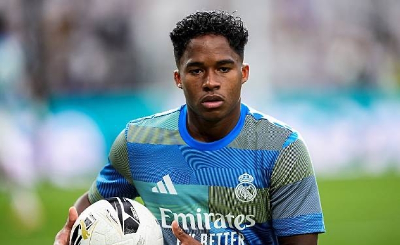 Illustration : "Mercato OM : Un concurrent en Ligue 1 double l'OM sur le dossier Endrick !"