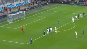 Illustration : L'arr&ecirc;t stratosph&eacute;rique en vid&eacute;o de Rulli contre l'Atalanta 