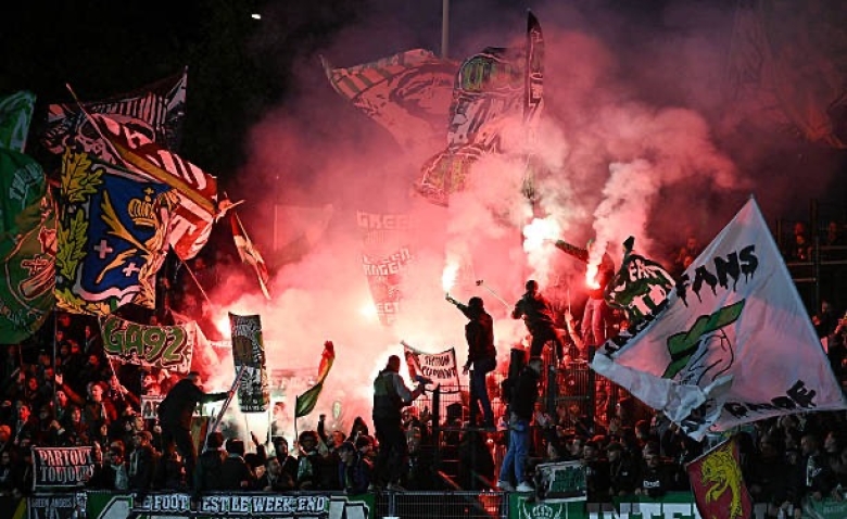 Illustration : "ASSE : De nombreux supporters interdits de déplacement en Coupe de France"