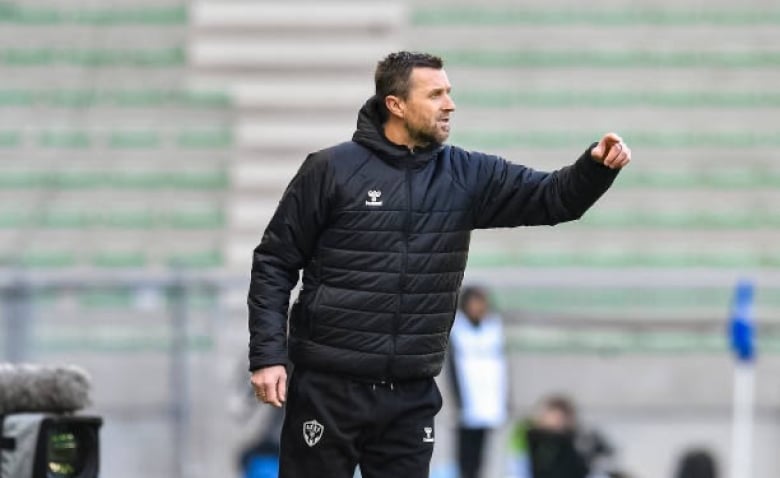 Illustration : "ASSE : Une grosse surprise alignée dans le onze d'Horneland en Coupe de France ?"