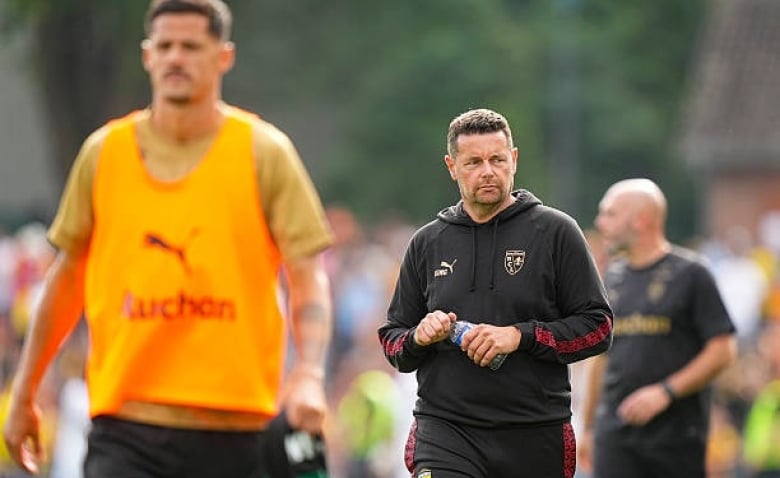 Illustration : "RC Lens : Excellente nouvelle pour Sage à l'approche du match contre Strasbourg"