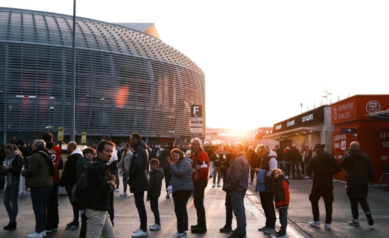 Illustration : "Pronostic Lille-Paris FC (13ème journée de Ligue 1)"