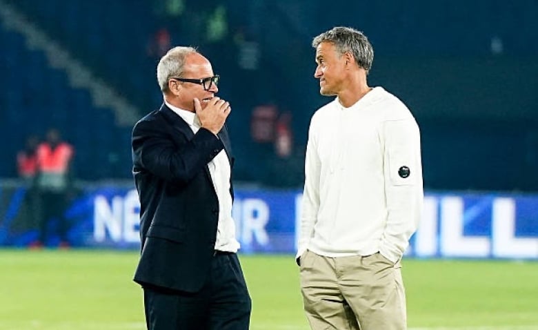 Illustration : "Mercato PSG : Cap sur deux pépites françaises pour construire l'équipe de demain"