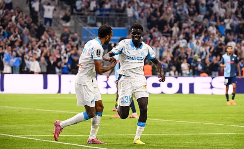 Illustration : "Mercato OM : Une pluie de prétendants fonce sur un phénomène marseillais !"