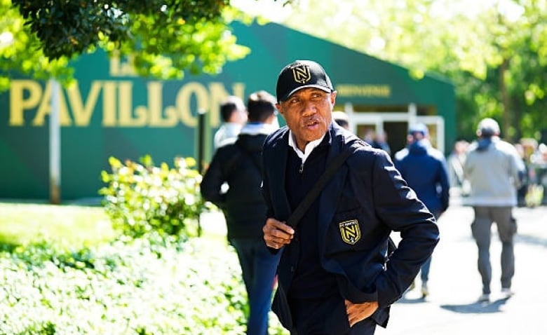 Illustration : "Mercato Nantes : Vers un retour insolite de Kombouaré pour remplacer Castro ?"