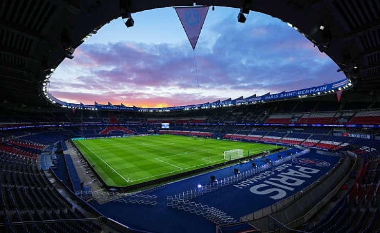 Illustration : "PSG - Tottenham : Le but de Richarlison en vidéo ! 5ème journée de Ligue des Champions"