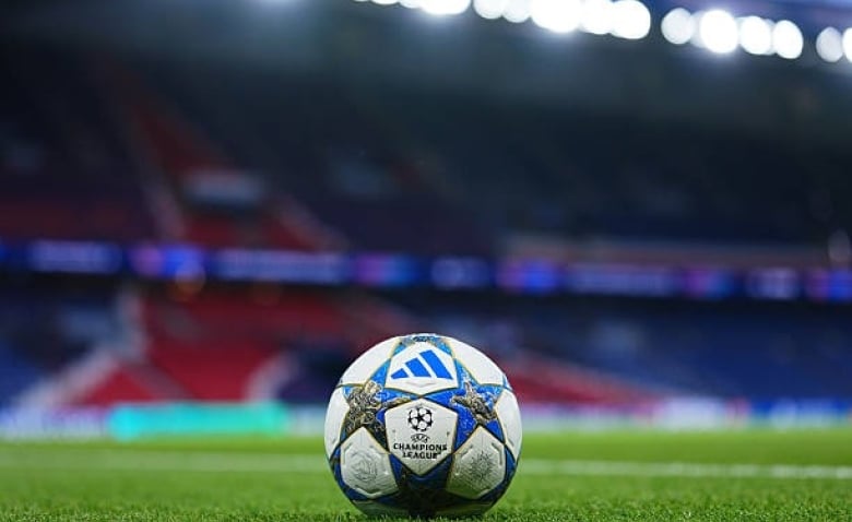 Illustration : "PSG - Tottenham : Le résumé et les buts en vidéo ! (5-3) - 5ème journée de ldc"