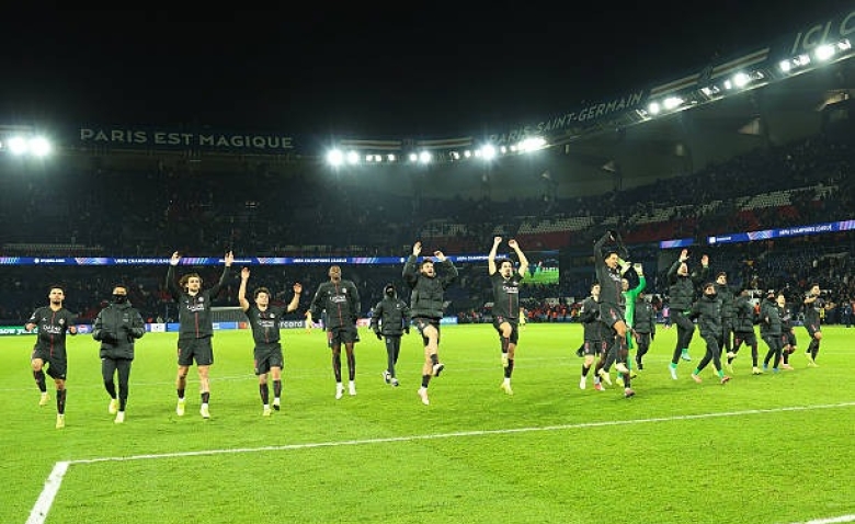 Illustration : "Mercato PSG : Un pari osé d'Enrique épate déjà tous les observateurs"